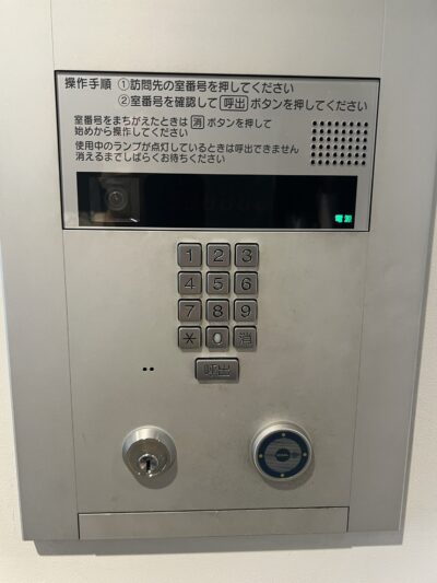エントランスインターホン